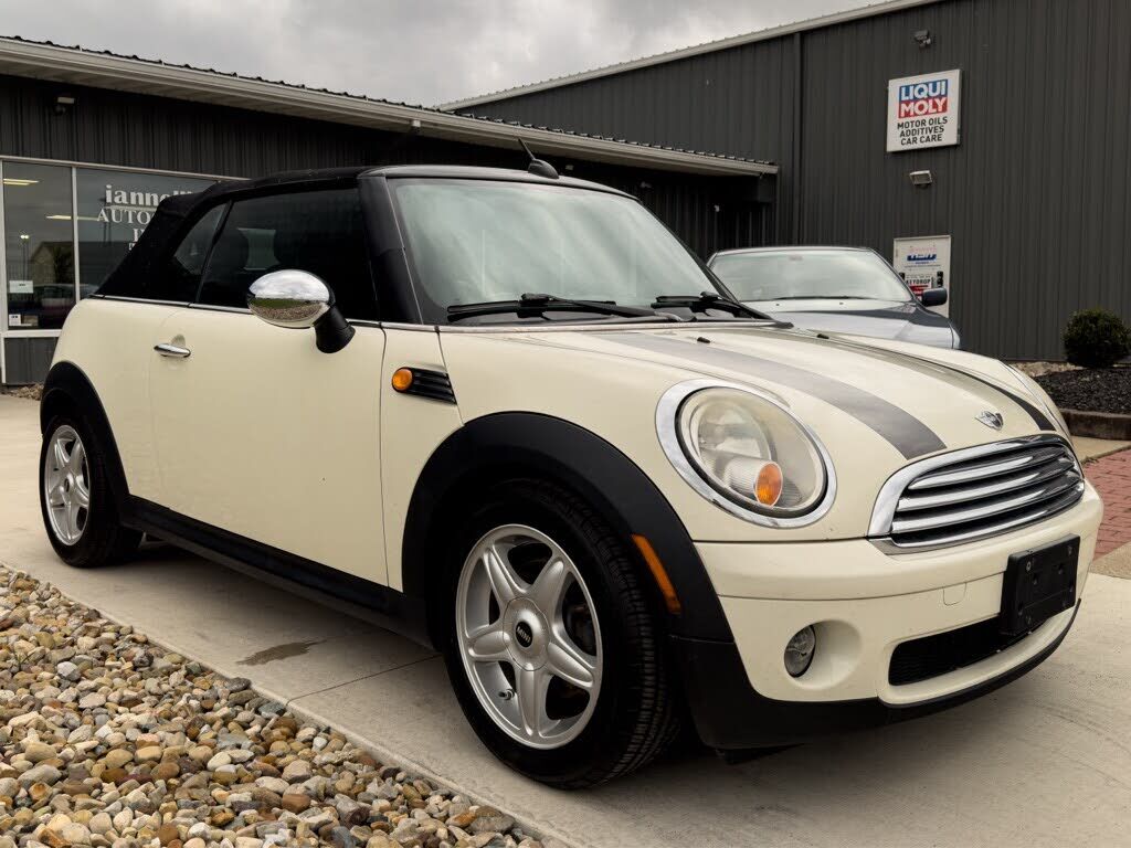 MINI Cooper Convertible