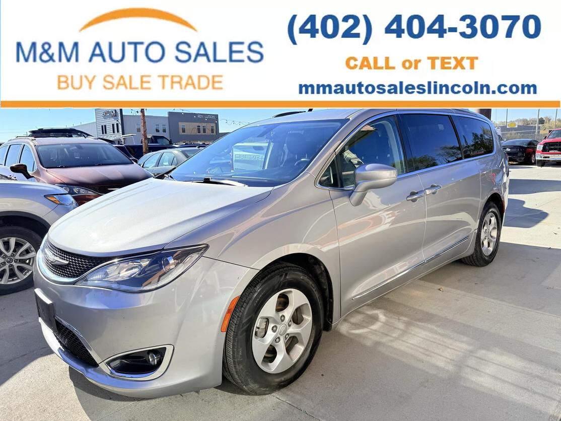 2017 CHRYSLER Pacifica