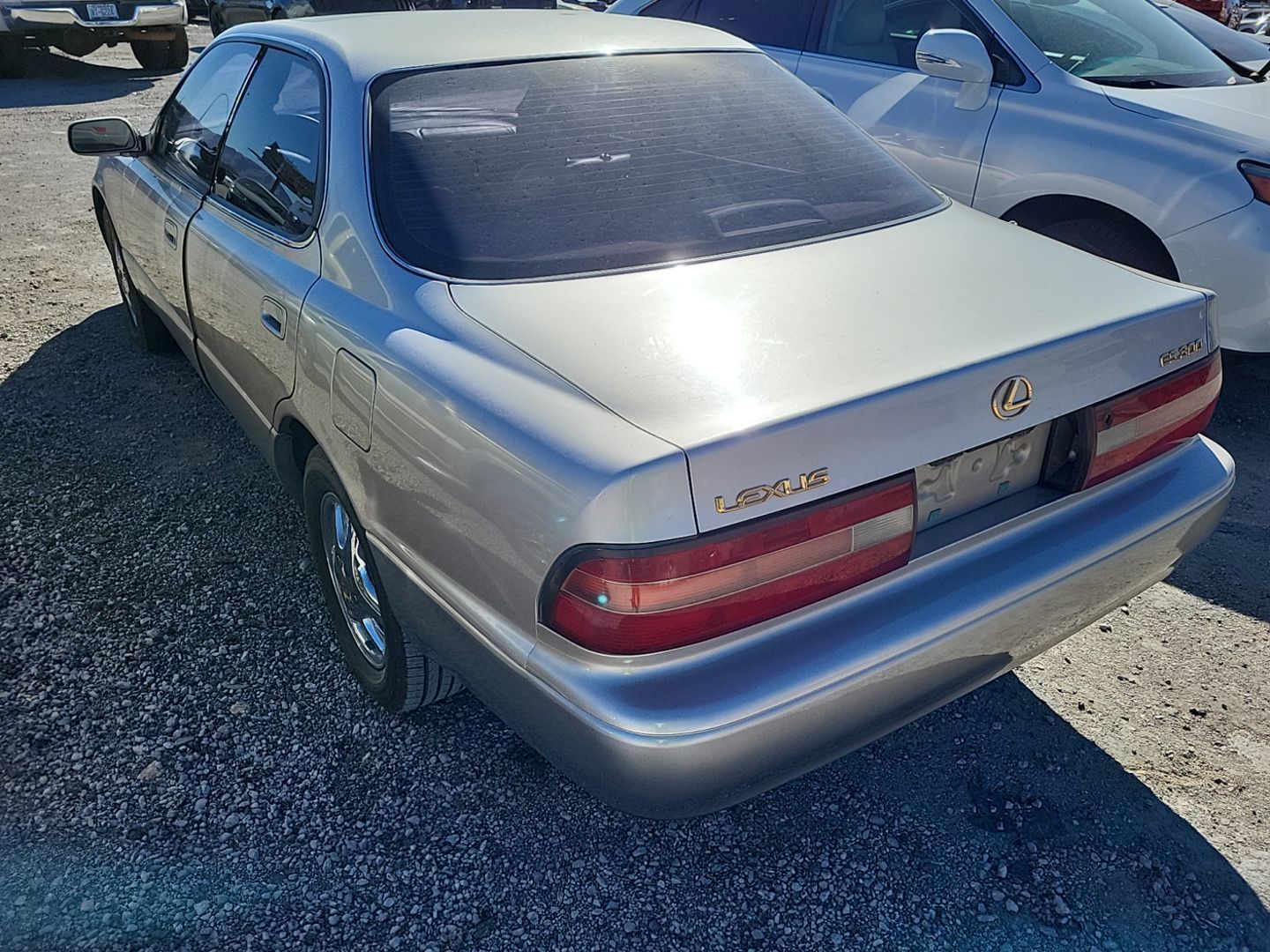 Lexus ES