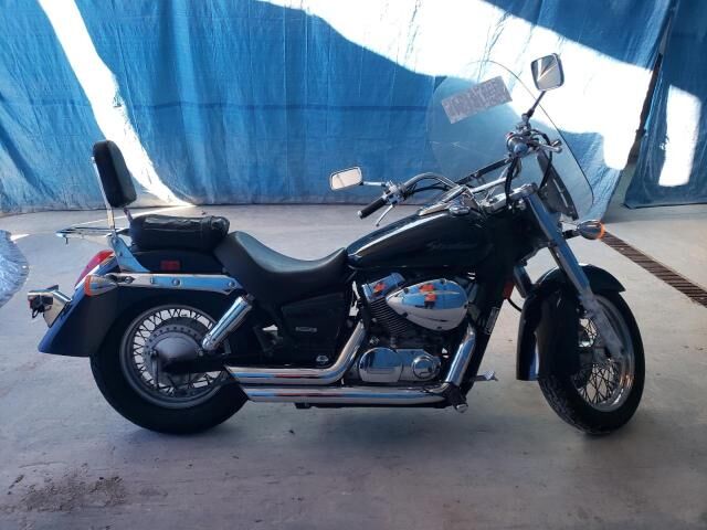 Honda VT750 (Shadow Aero)