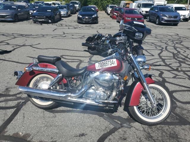 Honda VT750 (Shadow Aero)
