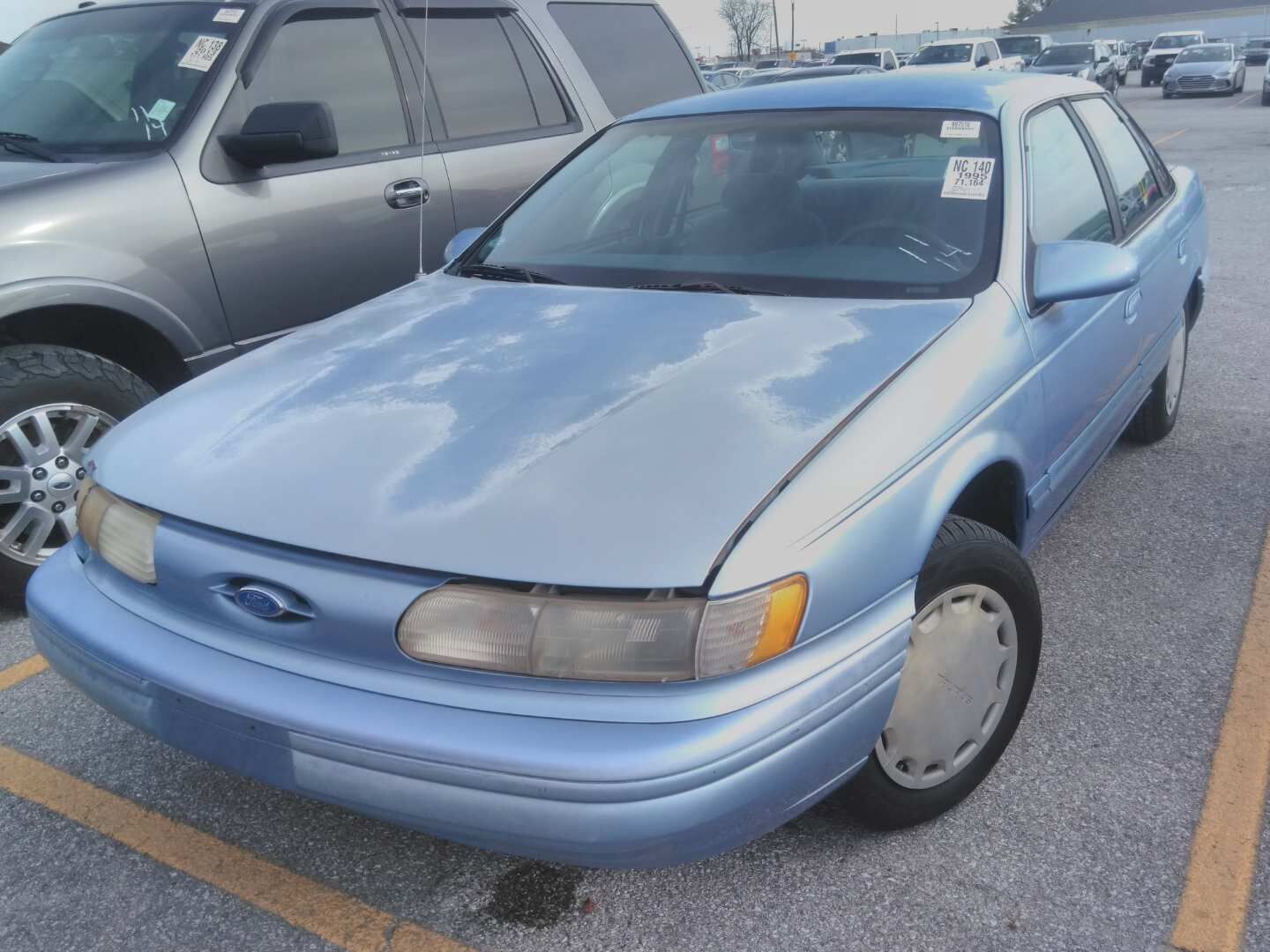 Ford Taurus