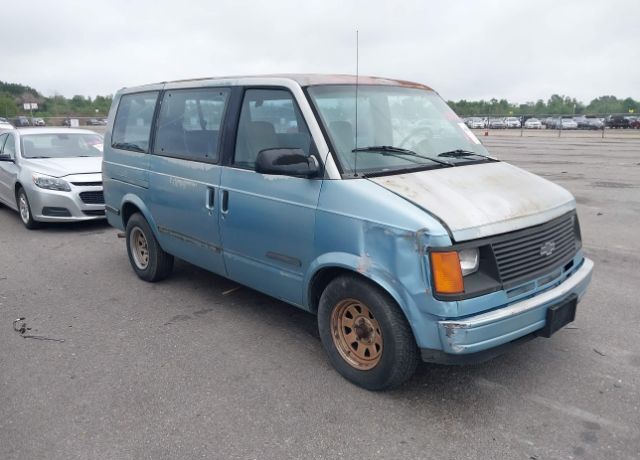 Chevrolet Astro Van