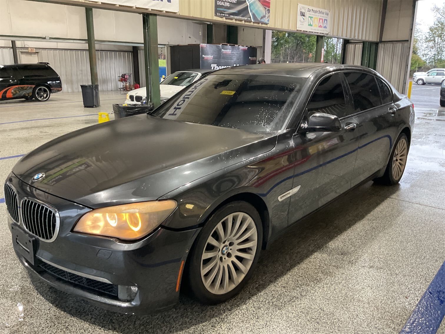BMW 750Li