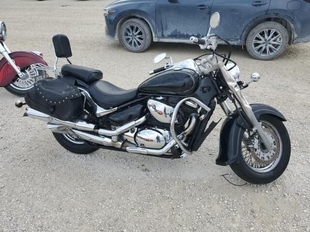 Suzuki VL800K