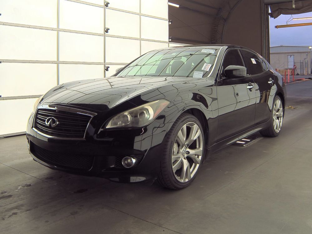 Infiniti M37