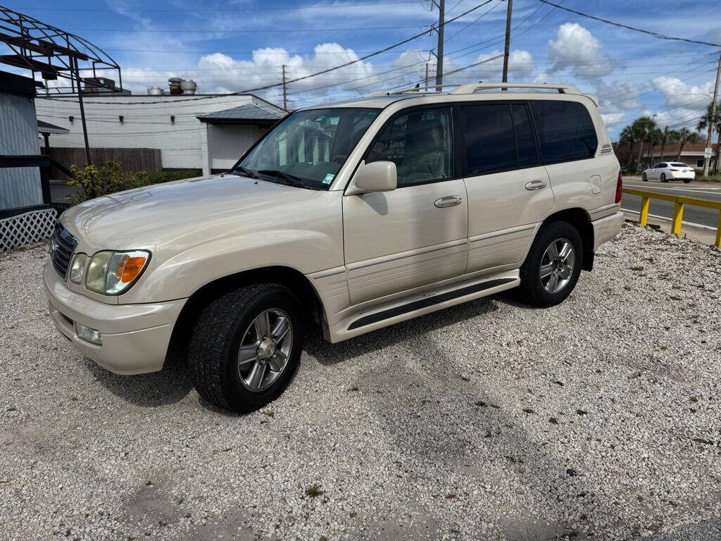 Lexus LX