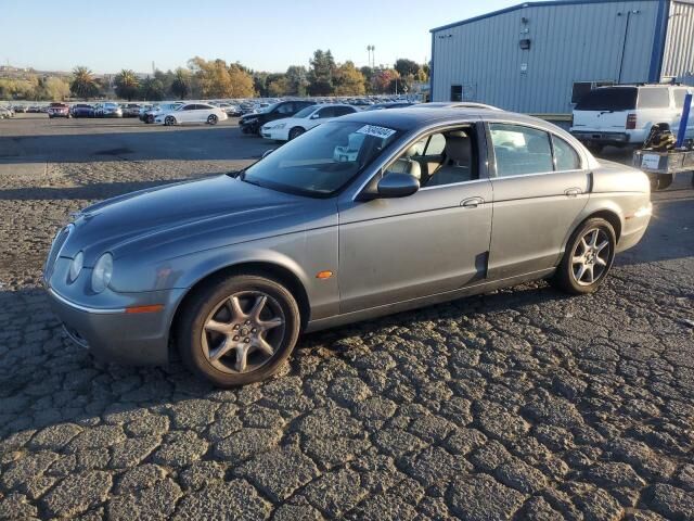 Jaguar S-Type