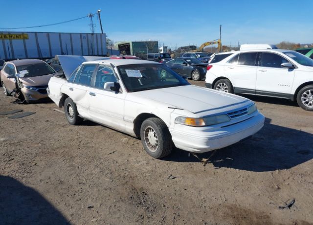 Ford Crown Victoria