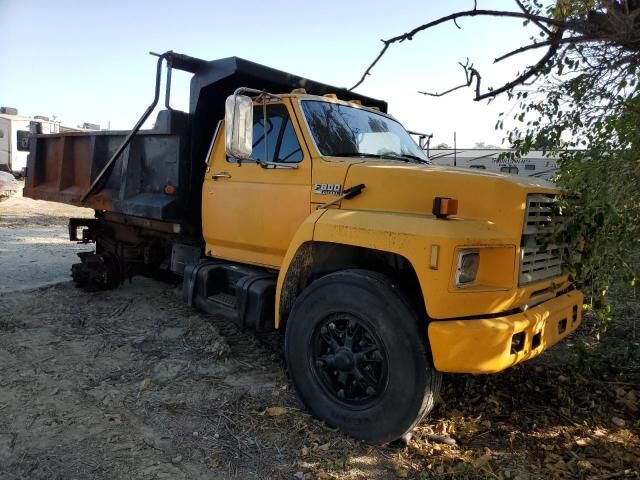 Ford F-800