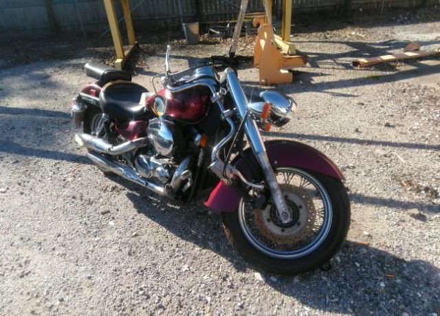 Honda VT750 (Shadow Aero)