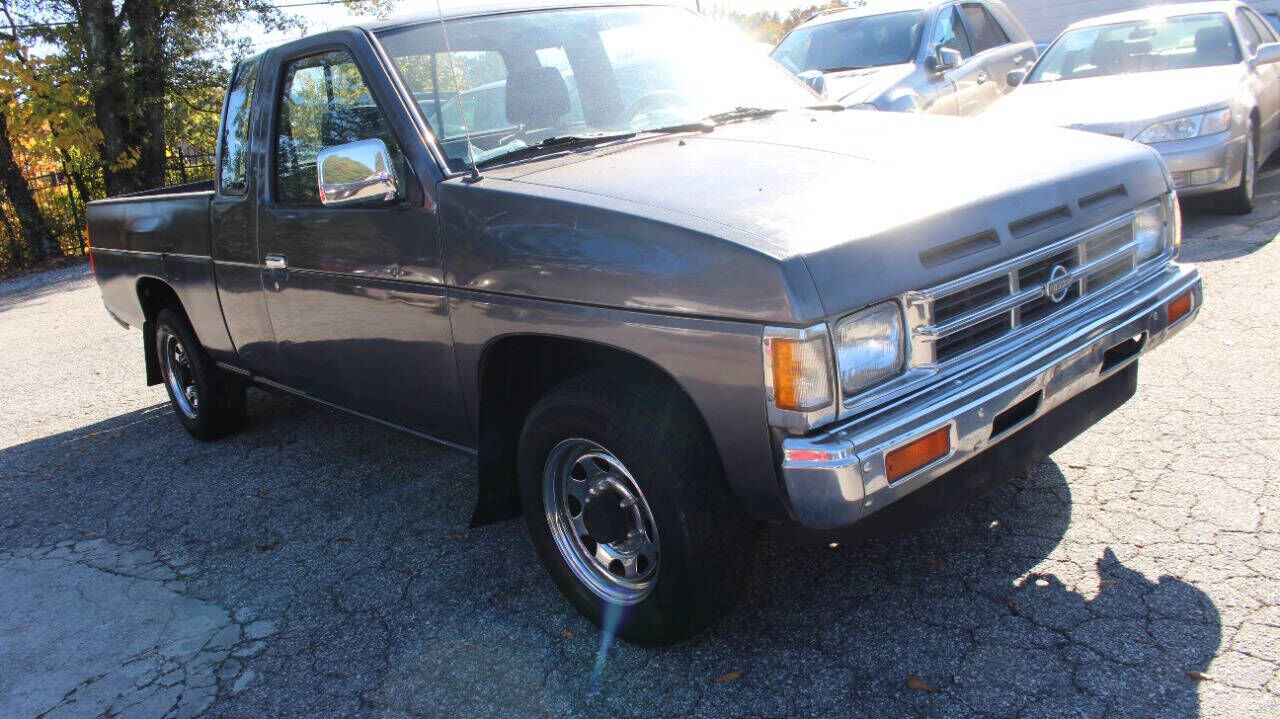 Nissan Pickup
