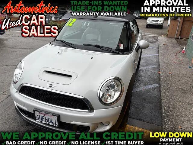 MINI Cooper Convertible