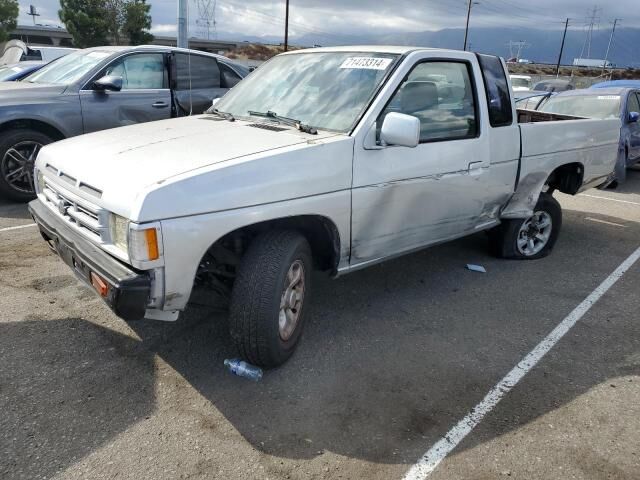 Nissan Pickup