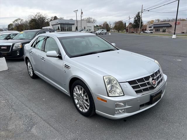 Cadillac STS