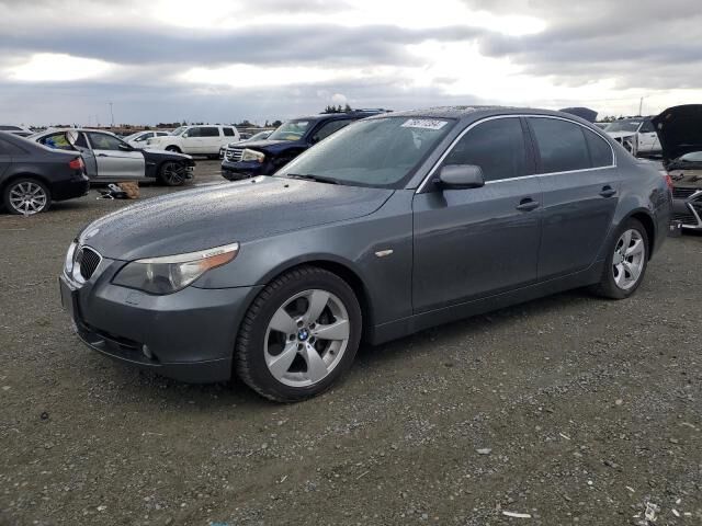 BMW 525i