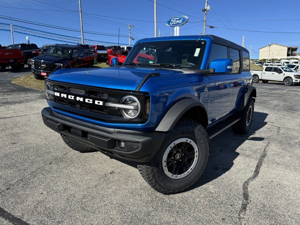 2024 FORD Bronco