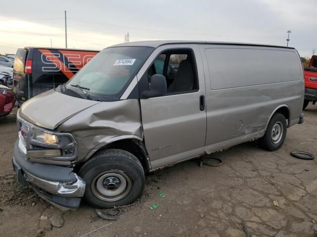 GMC Savana