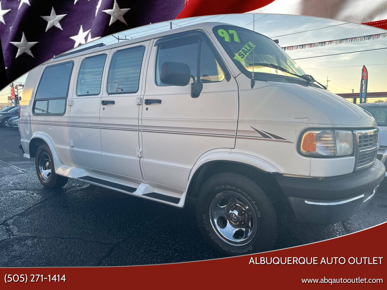 Dodge Ram Van