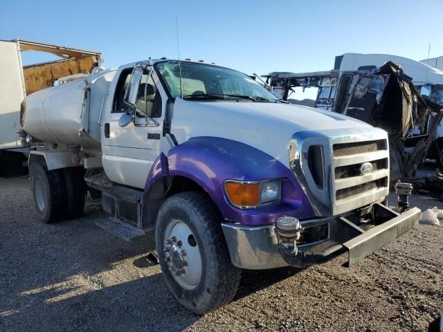 Ford F-750
