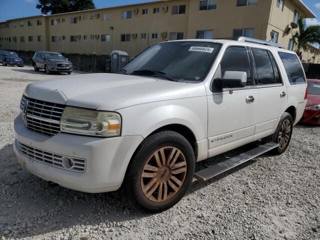Lincoln Navigator