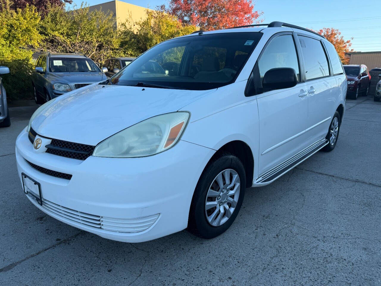 2004 TOYOTA Sienna