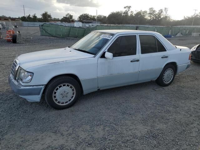 Mercedes-Benz 300