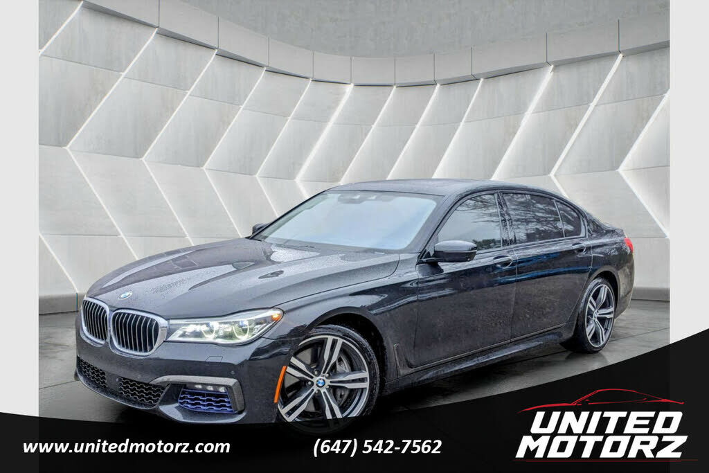 BMW 750i