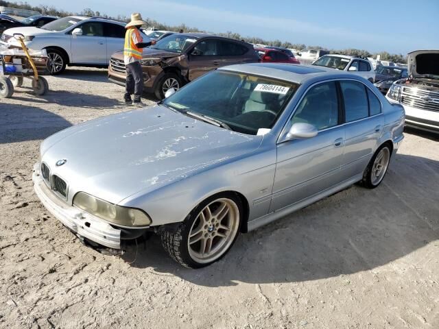BMW 528i