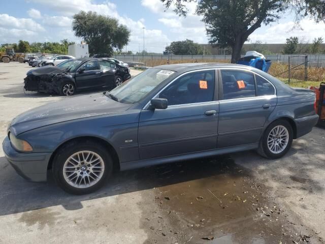 BMW 530i
