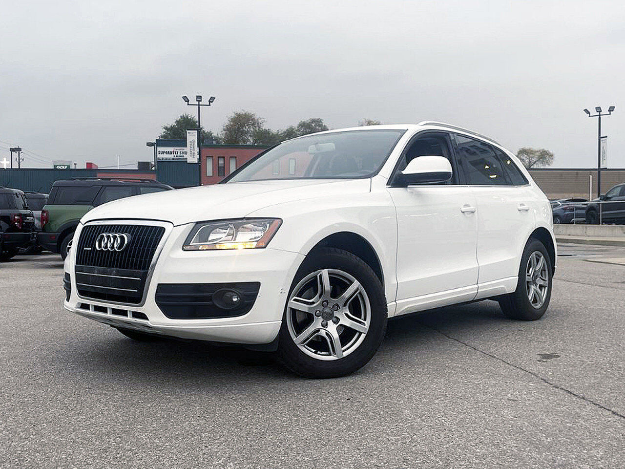AUDI
