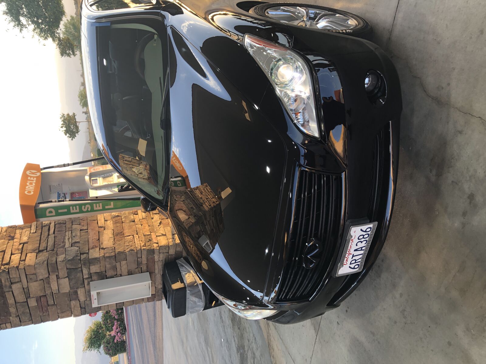 Infiniti M56