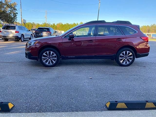 2017 SUBARU Outback