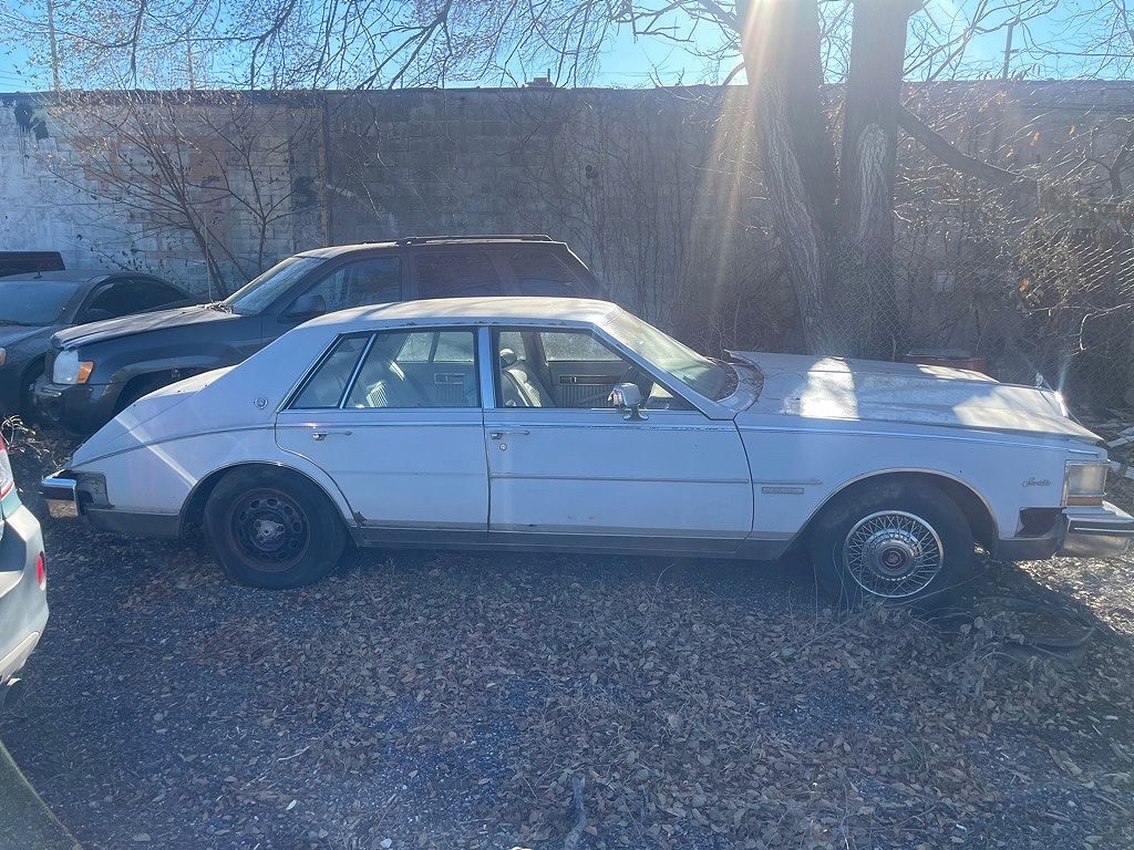 1982 CADILLAC Seville