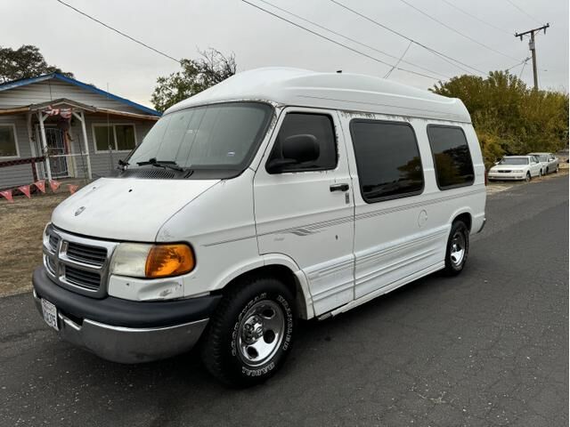 Dodge Ram Van