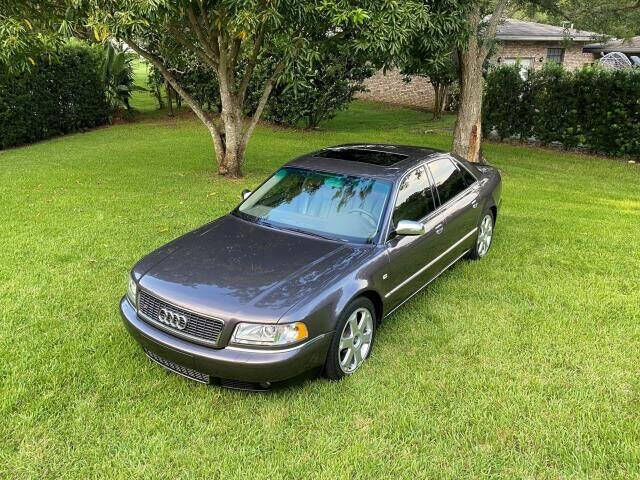 Audi S8