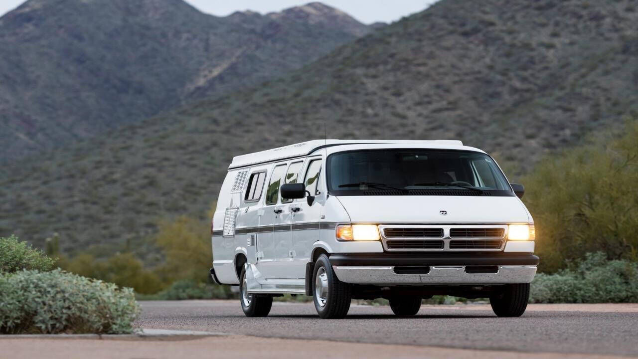 Dodge Ram Van
