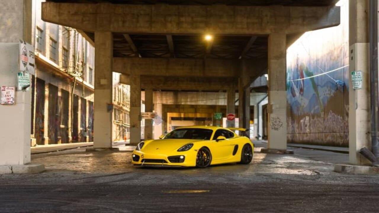 Porsche Cayman