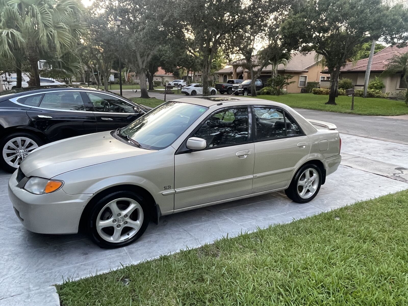 Mazda Protege