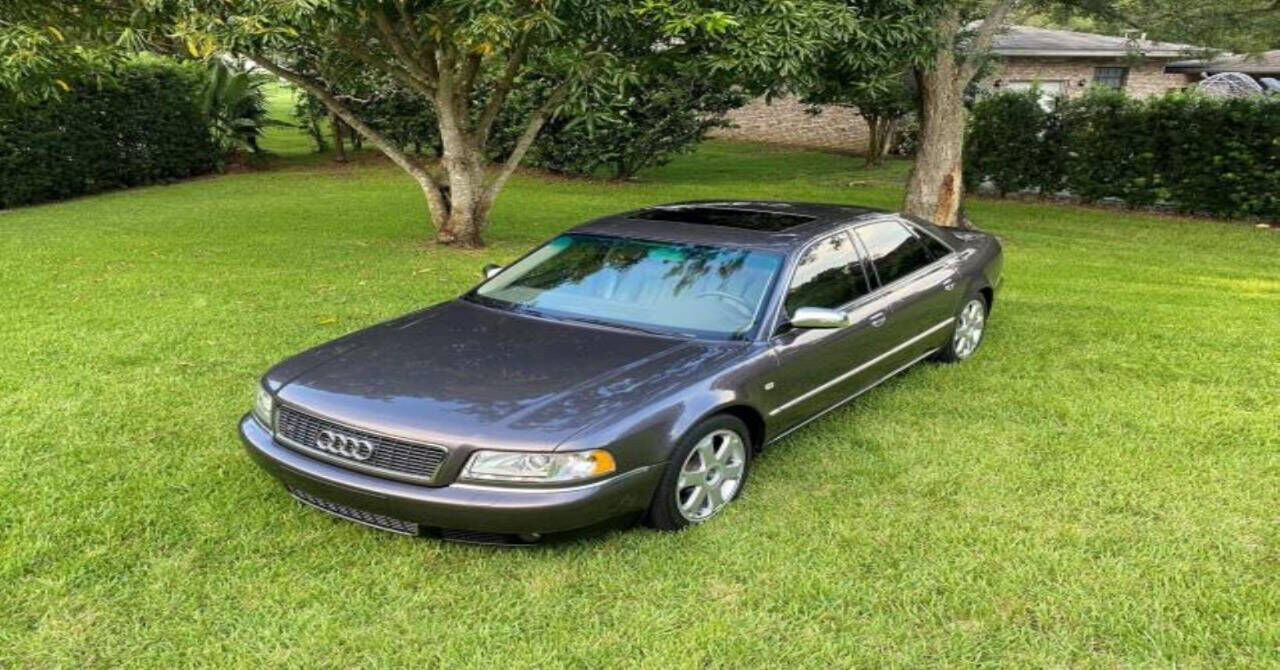 Audi S8