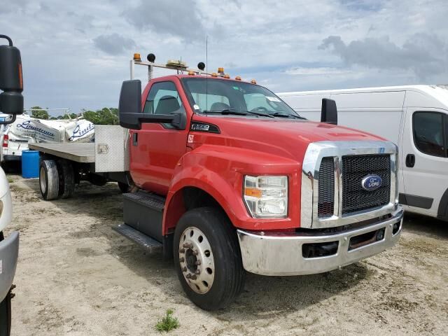 Ford F-650