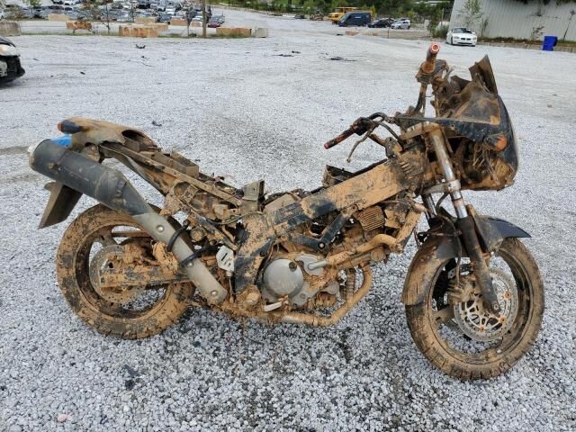 Suzuki DL650