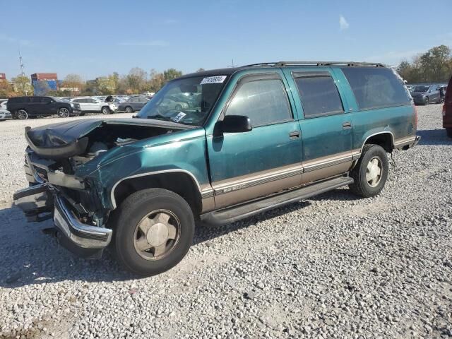 GMC Suburban