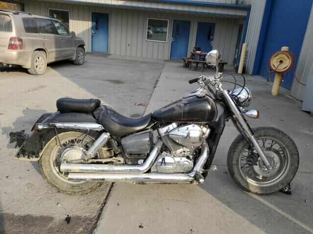 Honda VT750 (Shadow Aero)