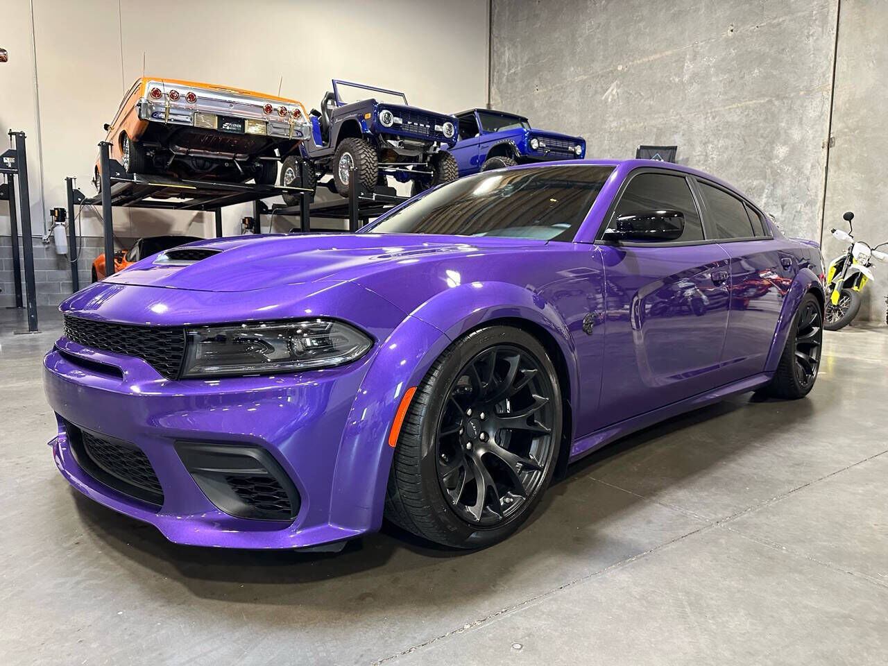 2023 DODGE Charger