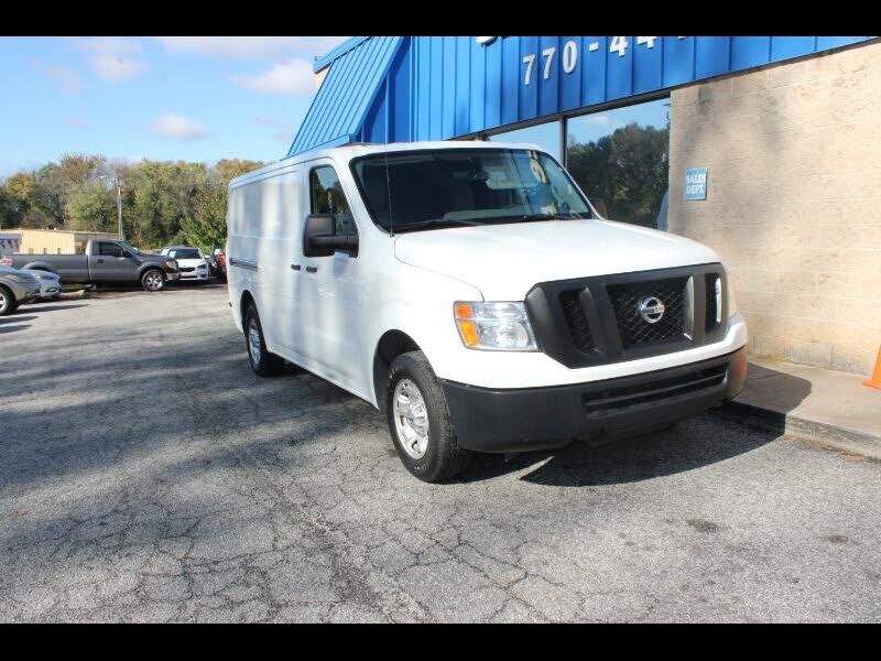 Nissan NV