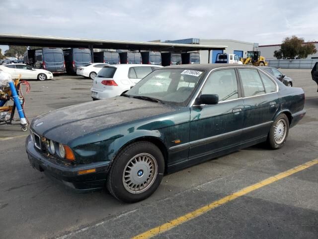 BMW 525i