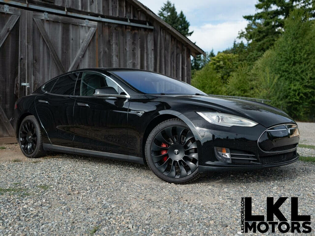 2014 TESLA Model S