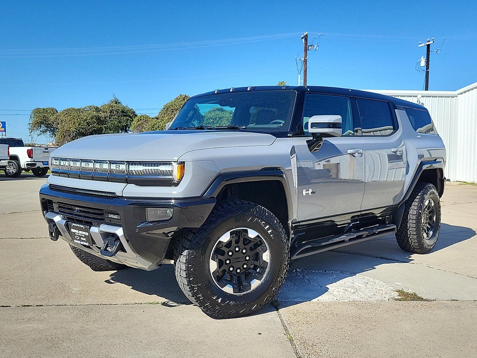 2025 GMC Hummer EV SUV
