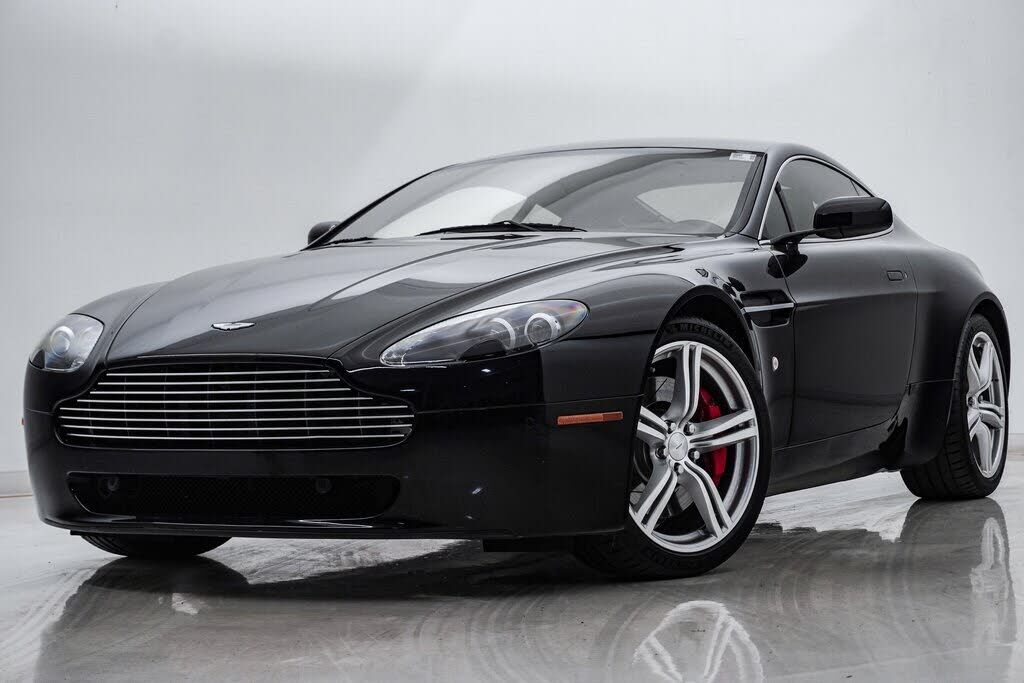 Aston Martin V8 Vantage
